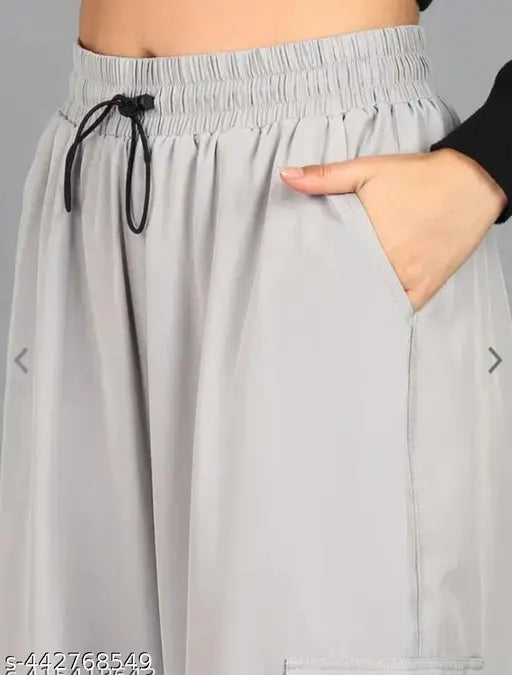 Airdrop – Parachute Cargo Pants for Women